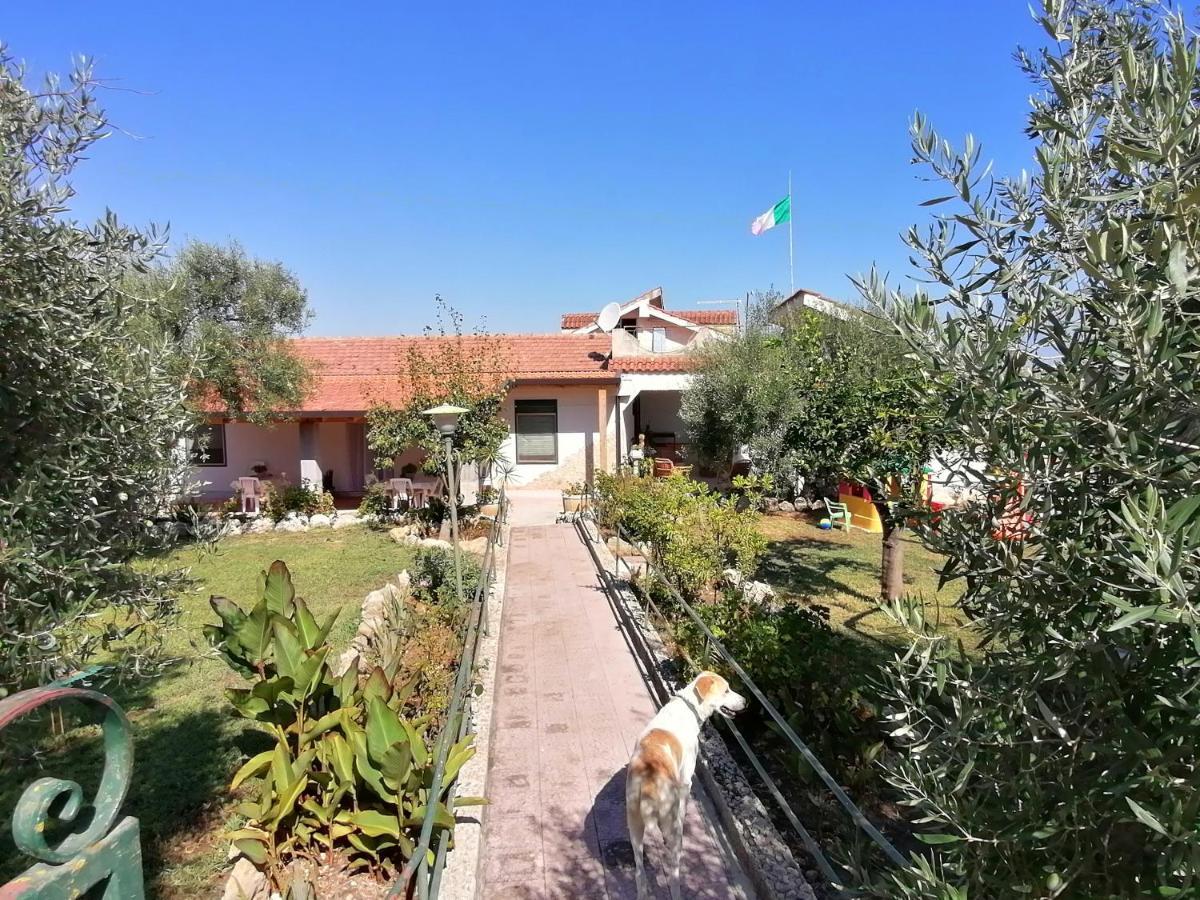 Piccolo Podere Apartment Melilli Bagian luar foto