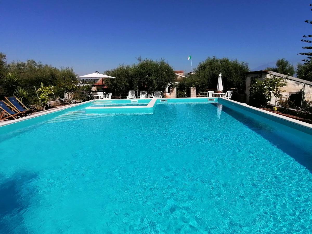 Piccolo Podere Apartment Melilli Bagian luar foto